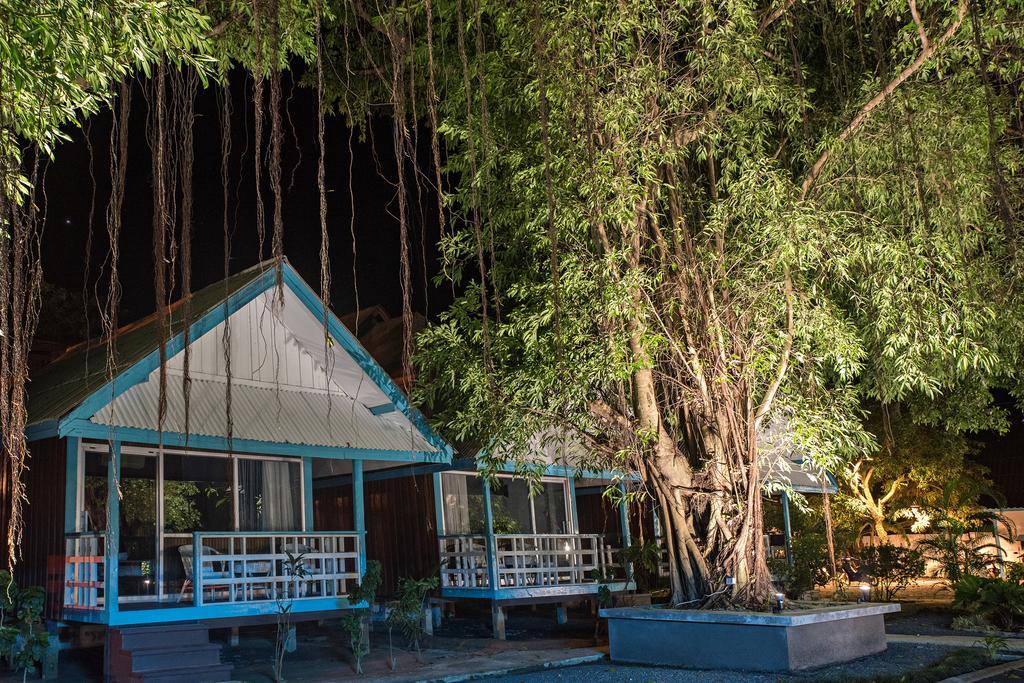 Blu' Beach Bungalows Lamai Beach  Buitenkant foto